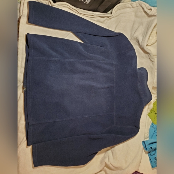 L.L. Bean Navy Fleece - Picture 3 of 4